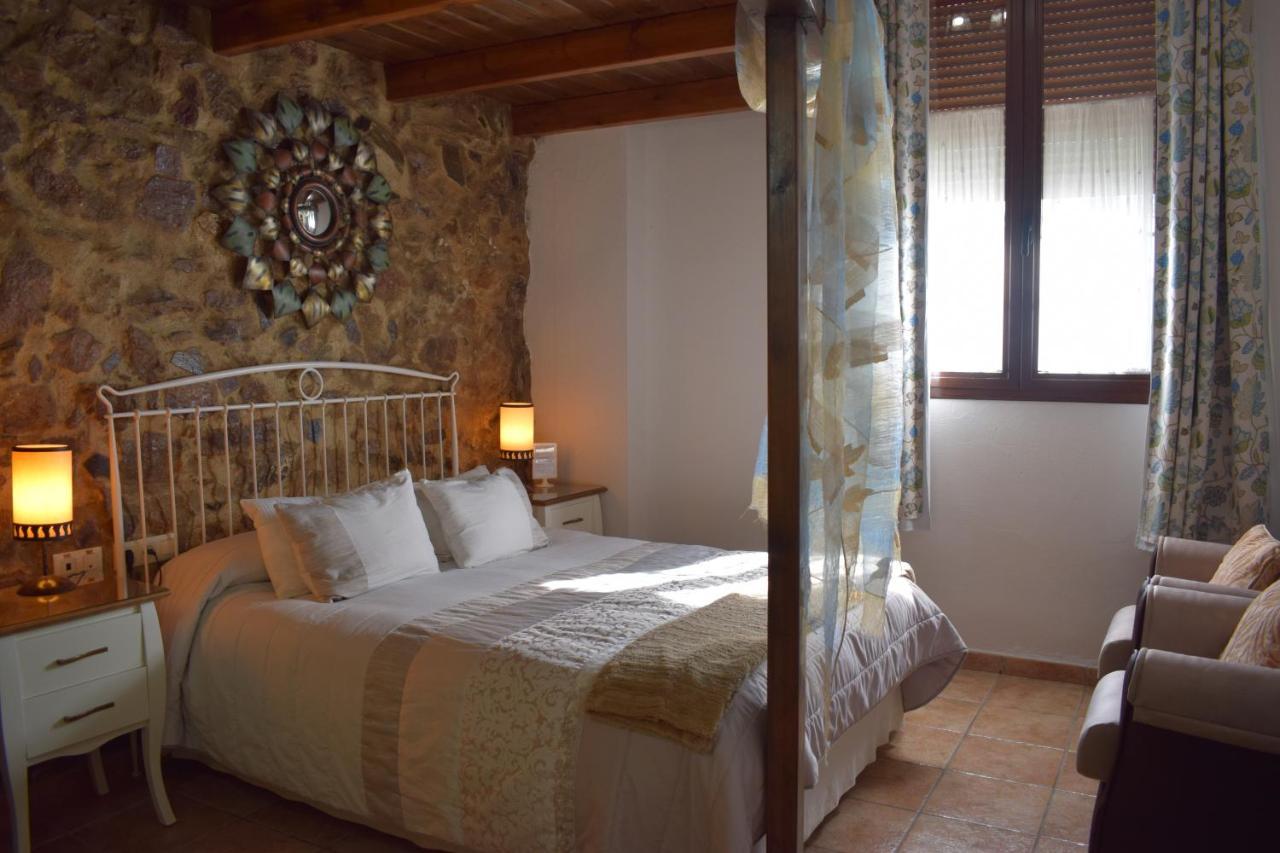 ארקנה Hostal Rural Molino Del Bombo מראה חיצוני תמונה