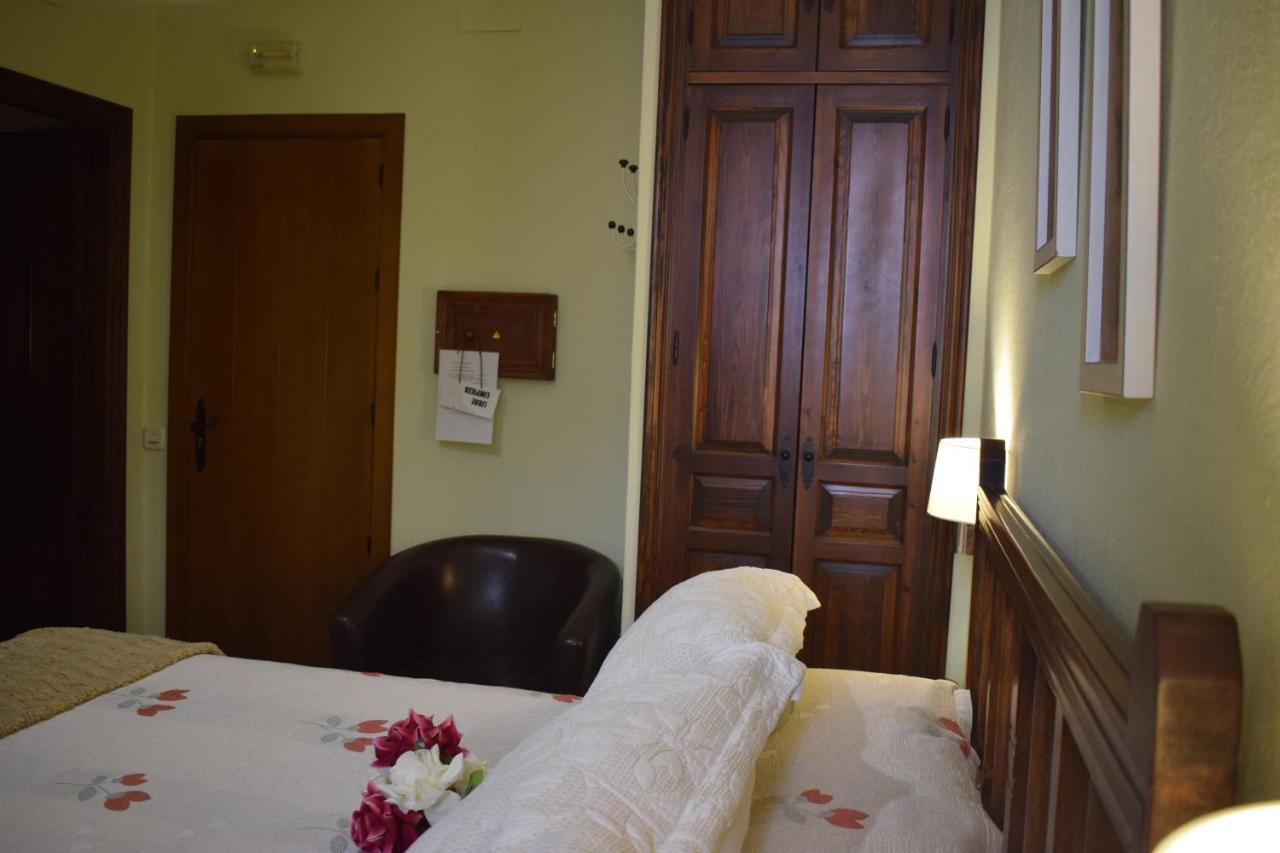 ארקנה Hostal Rural Molino Del Bombo מראה חיצוני תמונה
